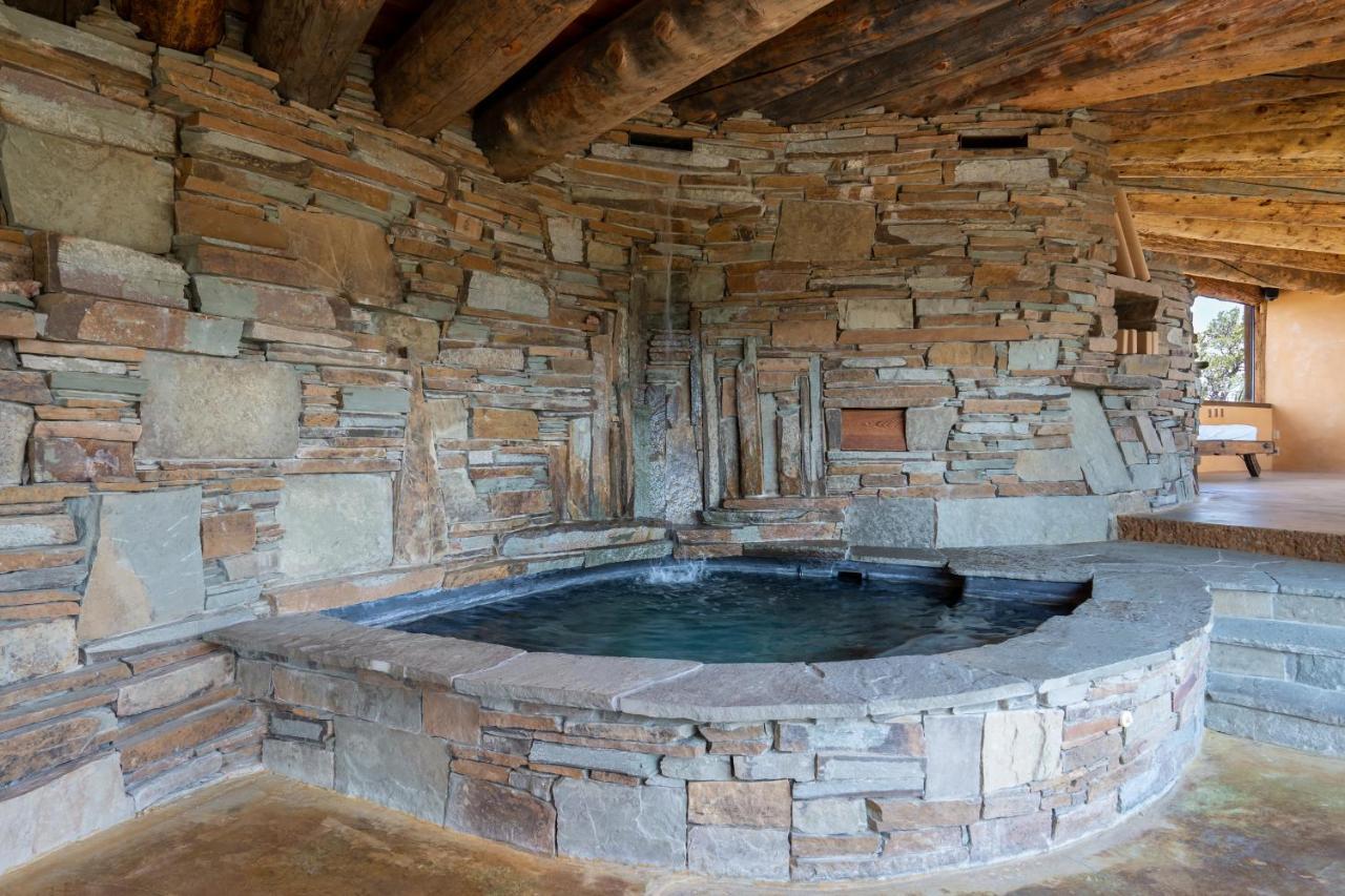 Ridgetop Retreat With 2 Hot Tubs And Views Santa Fé